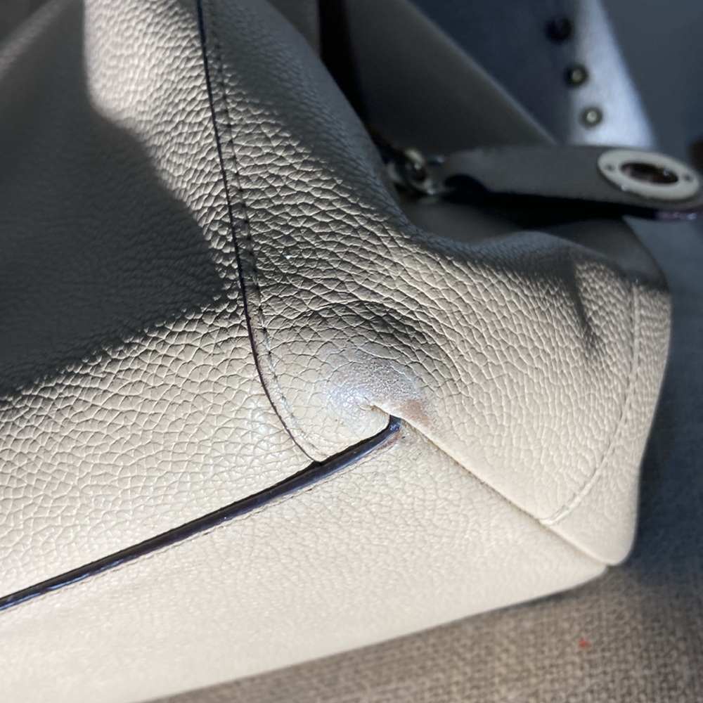 Coach Edie Crème shoulder bag - Picture 12 of 12